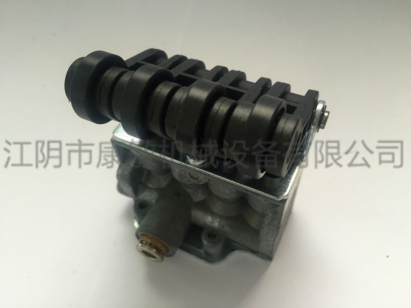 ���׷�����